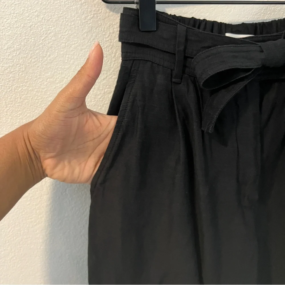 Aritzia Wilfred Kafka Belted Linen Blend Pleated Cargo Pants‎ Black Size 00